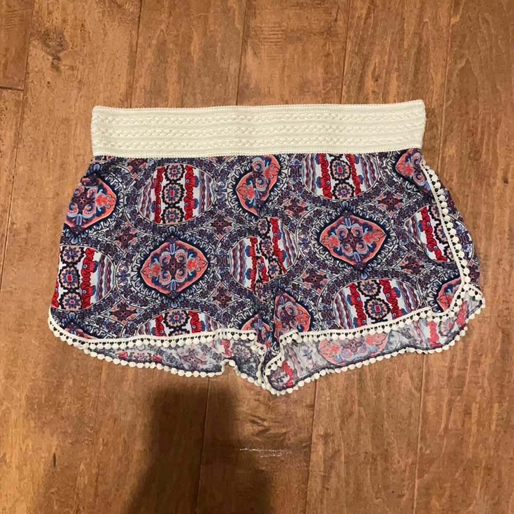 No Boundaries Size Lrge Shorts Multicolored